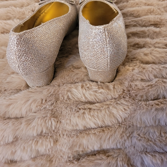 Nine West Shoes - Picture 3 of 6